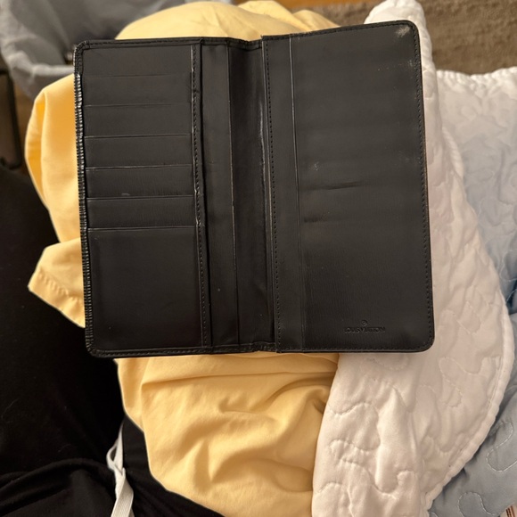 Louis Vuitton Textured Black Wallet - Picture 12 of 13